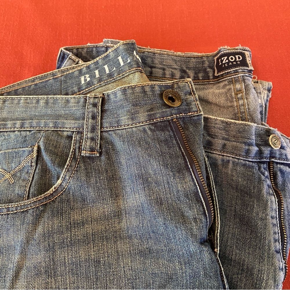 Lot of 2 Blue Denim Jeans IZOD & BILLABONG Men’s W38 L32